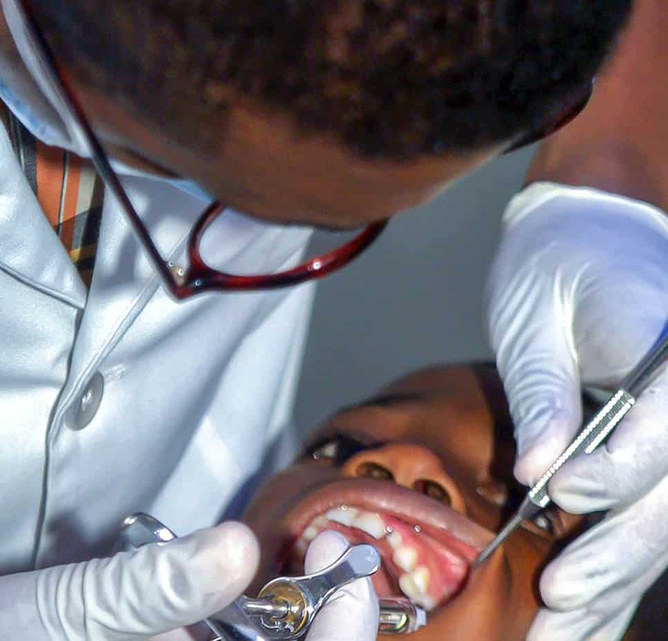 Fast and effective 1-hour teeth whitening service for instant results Maidstone